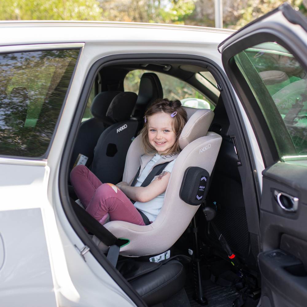 Comprar Nueva Silla AXKID Minikid 4 En Madrid Seguridad Plus Test